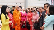 โดยยึดประชาชน รวมถึงผู้ที่นับถือศาสนา เป็นศูนย์กลาง หัวข้อ และเป้าหมายของการปฏิรูป