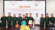 De veteranenvereniging van de provincie Thai Nguyen en de vereniging van veteranenondernemers tekenen een samenwerkingsovereenkomst.