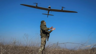 לטביה מגייסת מומחים אוקראינים שיסייעו בהגנה מפני כטב"מים.