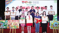 Taman permainan yang meriah untuk kanak-kanak