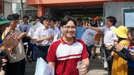 Since artificial intelligence was included in the literature exam, the students rejoiced as if they had... guessed right.