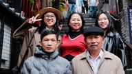 La generazione Z risparmia per comprare oro e spende centinaia di milioni di dong vietnamiti per portare le proprie madri in vacanza.