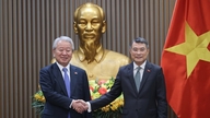 Perdana Menteri Le Minh Hung menerima kunjungan Pengerusi Agensi Kerjasama Antarabangsa Jepun (JICA) Hanoi.