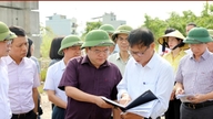 Tajemník strany provincie Quang Ninh, Quan Minh Cuong: Rozhodně řešit projekty, které jsou zpožděné nebo porušují zákon.