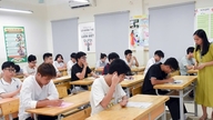 Första dagen på gymnasieexamen 2026: