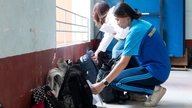 Esame di maturità del 2026: alcuni candidati hanno intenzionalmente portato i telefoni cellulari in aula d'esame.