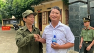 Qu'a confié le secrétaire du parti Hmong de 36 ans à Lao Cai à propos de son passage à l'examen de fin d'études secondaires ?