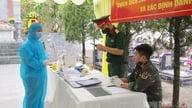 Le Comité directeur provincial 515 a collecté des échantillons d'ADN sur les restes des soldats tombés au champ d'honneur au cimetière des martyrs de la commune de Son Duong.
