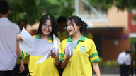 Kết thúc ngày thi đầu tiên: Đề Văn được khen hay, đề Toán tăng độ phân hóa