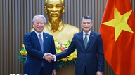 El primer ministro Le Minh Hung recibe al presidente de la Agencia de Cooperación Internacional de Japón.