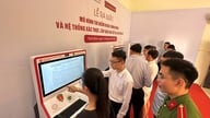 Ninh Binh: Meluncurkan model kios pintar untuk melayani administrasi digital.