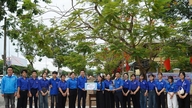 Da Nang: 2,500 volunteers participating in the "Supporting the Exam Season" program leave behind many beautiful images.