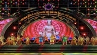 伝統的な武術と、国民的な物語を語る能力。