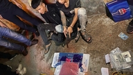 Pihak berkuasa kastam sedang meningkatkan usaha untuk mencegah pengedaran dadah di kawasan-kawasan utama.