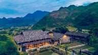 高山でのヨガがあなたを誘う。