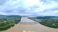 Melalui rencana pembangunan jembatan Ben Thuy 3 yang menghubungkan provinsi Nghe An dan Ha Tinh.