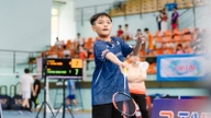 Badmintonvelden in de zomer brengen waardevolle geschenken naar afgelegen gebieden.