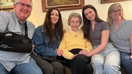 Den eldre kvinnen lever et sunt liv som 106-åring, og avslører at suksessen hennes stammer fra to dyder.