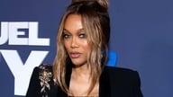 La supermodella Tyra Banks fa causa a Netflix per diffamazione.