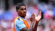 Chelsea heeft Marcus Rashford op huurbasis op het oog, Manchester United biedt een recordbedrag om Bruno Fernandes te behouden.