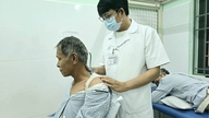 Đưa phục hồi chức năng đến gần người dân