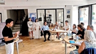 El primer curso de idioma vietnamita para adultos en Niza.