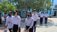 Khanh Hoa: Menyiasat dakwaan bahawa pengawas peperiksaan 'memihak' pelajar menggunakan helaian contekan dalam peperiksaan tamat pengajian sekolah menengah.