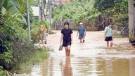 雨季における土砂崩れや洪水被害を防ぐための積極的な対策。