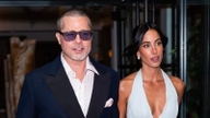 Brad Pitt wbrew wszelkim przeciwnościom losu związał się ze swoją ukochaną, która była od niego o 30 lat młodsza.