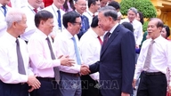 Báo Công Thương vinh dự có 2 nhà báo tiêu biểu tại buổi gặp mặt ở Phủ Chủ tịch