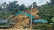 Muong Bo responde proativamente aos deslizamentos de terra.