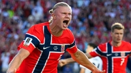 Haaland stråler i sin VM-debut, Norge knuser Irak.
