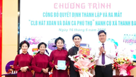 Melancarkan Hanh Cu Phu Tho Xoan dan Kelab Lagu Rakyat di komune Thanh Ba.