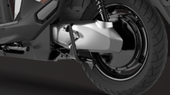 Vietnam'da, 150cc'lik scooter'larla aynı özelliklere sahip, tek şarjla 173 km menzil sunan ve yaklaşık 53 milyon VND gibi şaşırtıcı derecede yüksek bir fiyata satılan elektrikli motosikletler büyük yankı uyandırıyor.