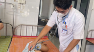 Da Nang: Över 40 personer misstänks för matförgiftning efter att ha ätit bröd.