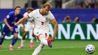 Harry Kane លេចធ្លោខ្លាំង ពេលអង់គ្លេសយកឈ្នះក្រូអាតក្នុងការប្រកួតដ៏រំភើបមួយ។