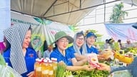 Pasar Produk Pertanian Bersih Hoa Vang