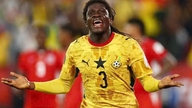 Ghana eksploderer i overtiden og vinder deres VM-åbningskamp efter 16 år.