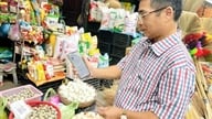 Kelurahan Ha Lam: Pemasangan sistem Wi-Fi gratis untuk warga.