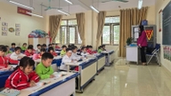 क्वांग निन्ह प्रांत कक्षाओं में एयर कंडीशनर लगाने पर विचार कर रहा है।