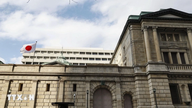 Le politiche contrastanti sui tassi di interesse adottate dalle principali banche centrali.