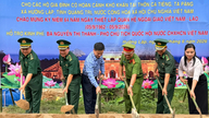 ការសាងសង់ផ្ទះ «សាមគ្គីភាពព្រំដែនវៀតណាម-ឡាវ» សម្រាប់គ្រួសារដែលមានជីវភាពខ្វះខាតចាប់ផ្តើមហើយ។