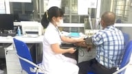 Hà Nội mở rộng "lá chắn" an sinh, vì sức khỏe người dân Bài 1: Bước đột phá trong chính sách an sinh Thủ đô