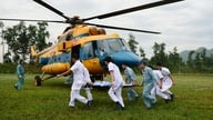 Підрозділ 916 ВПС проводить навчання з евакуації постраждалих з дахів багатоповерхівок за допомогою гелікоптерів.