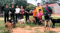 គំរូ​ជីវភាព​ចំនួន ៥៤ ត្រូវ​បាន​ប្រគល់​ជូន​គ្រួសារ​ក្រីក្រ​នៅ​តំបន់​ព្រំដែន​កេងឌូ។