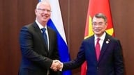 Prime Minister Le Minh Hung receives Kirill Dmitriev, CEO of the Russian Direct Investment Fund.