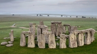 Upptäckten av en 5 000 år gammal struktur kan vara prototypen för världsarvet Stonehenge.