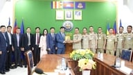 A Hue városi rendőrség és a Siem Reap tartományi rendőrség közötti együttműködési kapcsolatok megerősítése.