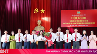 Herr Nguyen Dinh Dung ble valgt til stillingen som leder av Ha Tinh Farmers' Association.
