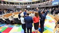 Μετά από δύο χρόνια διαφωνιών, τι οδήγησε στην απροσδόκητη συναίνεση της ΕΕ για την Ουκρανία;